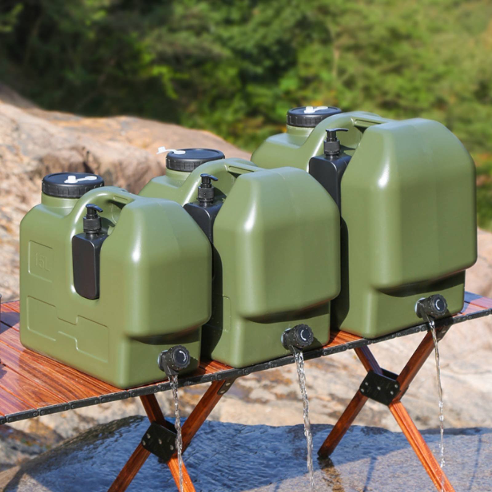 蛇口付き水容器 食品グレードPE キャンプ用ウォータージャグ - Outdoor Camping Food のレビューと価格