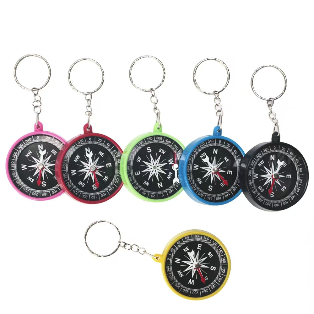 ポインタータイプの多色プラスチック製コンパスキーホルダー、子 - Outdoor Camping Kids Activities のレビューと価格